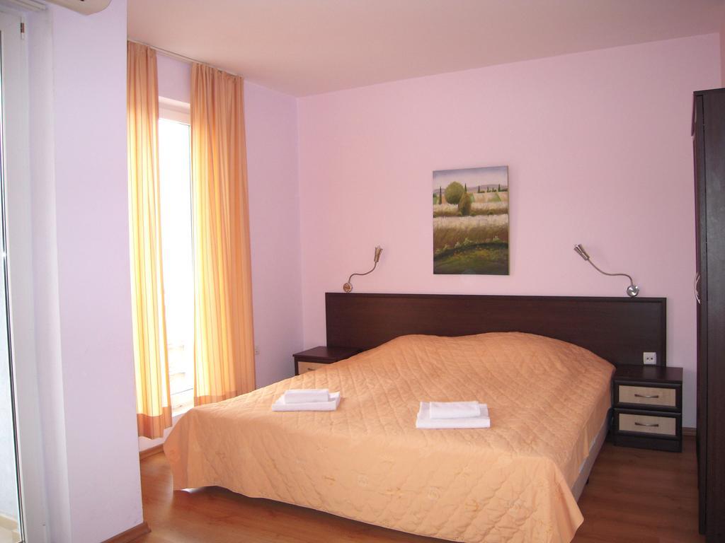Bona Dea Club Hotel Sweti Wlas Zimmer foto